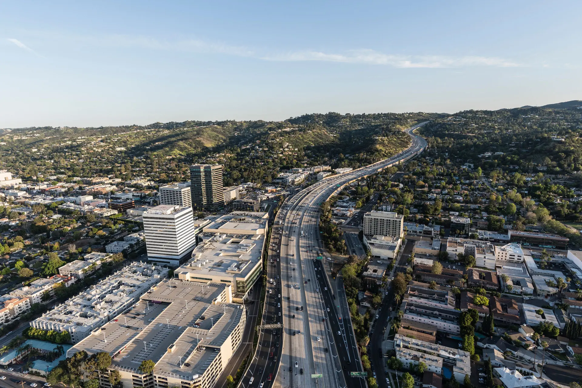 Sherman Oaks homes and streets — Los Angeles real estate